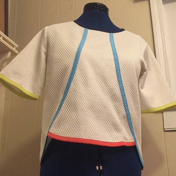 DO+BE Tops - DO+BE white multicolored scoop neck blouse